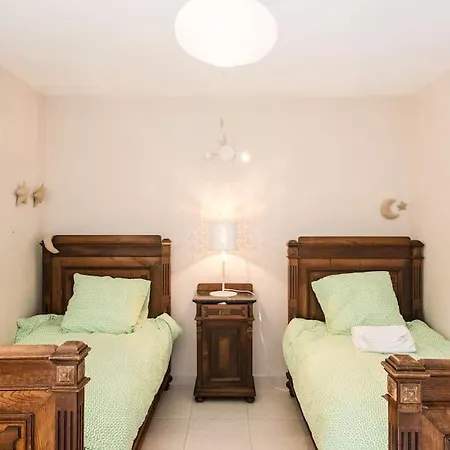 Logement Au Chateau Signac Vakantiehuis *
